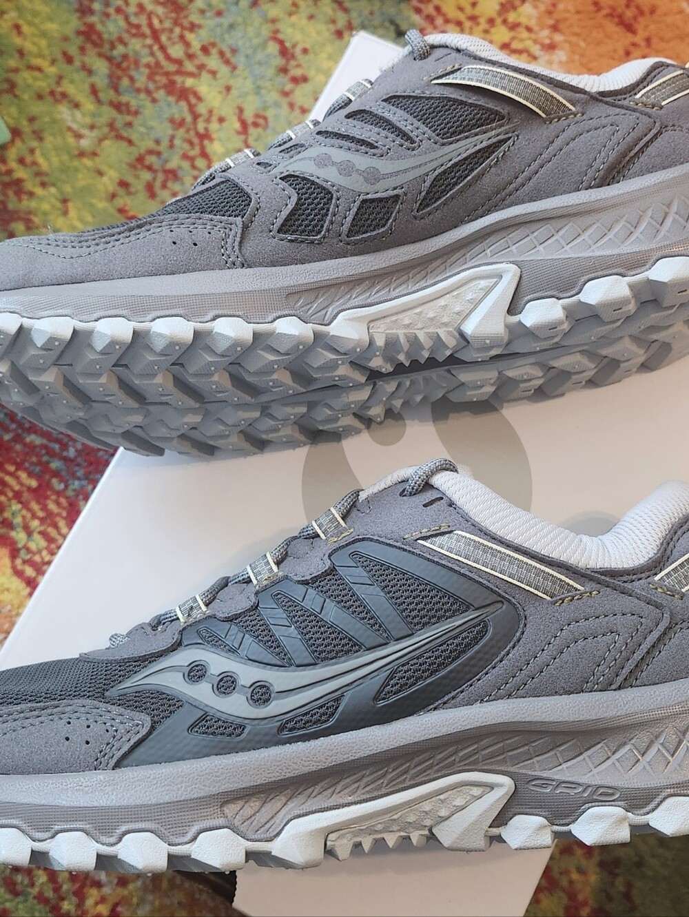Saucony Men’s Gray Athletic Sneakers - Lightweight Comfort